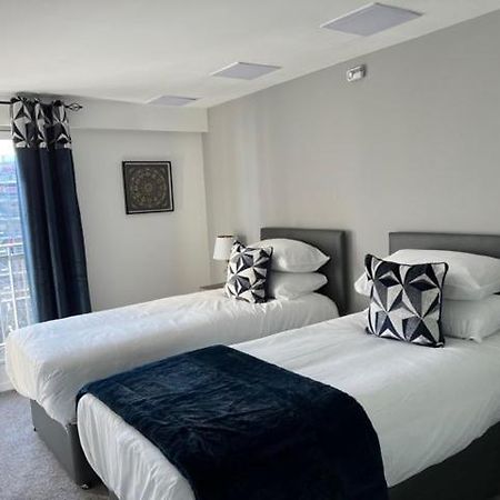 Modern & Spacious 2 Bed Merchant City Apart-High St Glasgow Ngoại thất bức ảnh