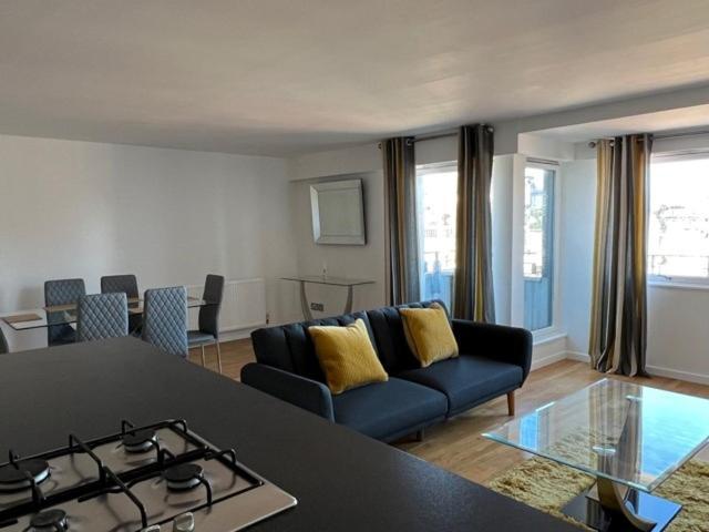 Modern & Spacious 2 Bed Merchant City Apart-High St Glasgow Ngoại thất bức ảnh